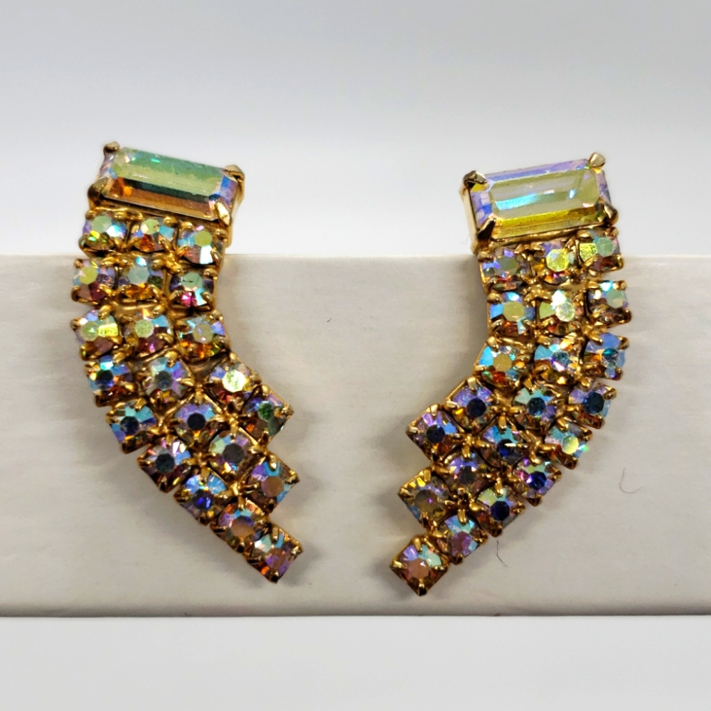 Vintage Clip On Earrings